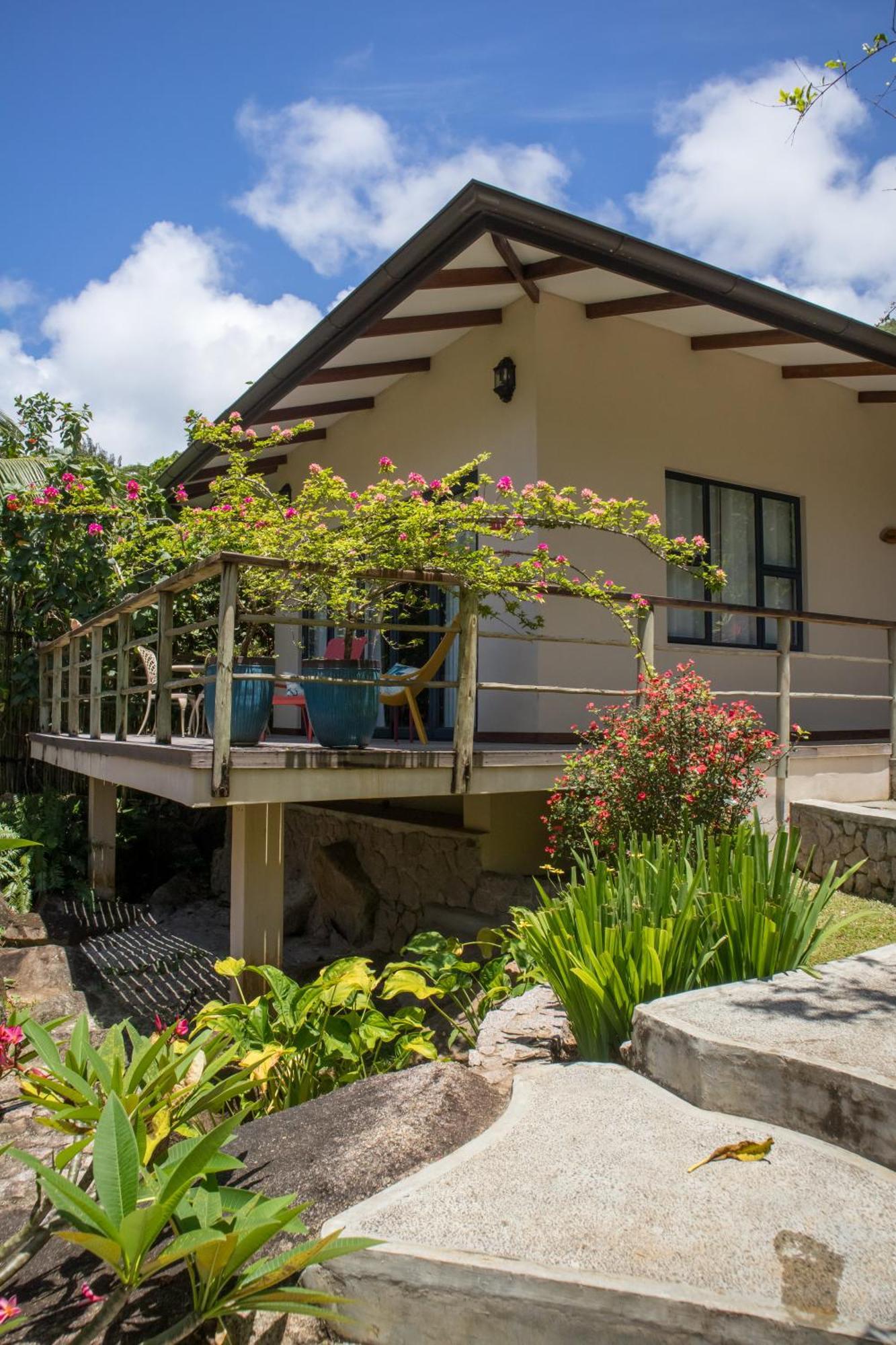 Domaine Desaubin Luxury Villas Takamaka Exterior photo