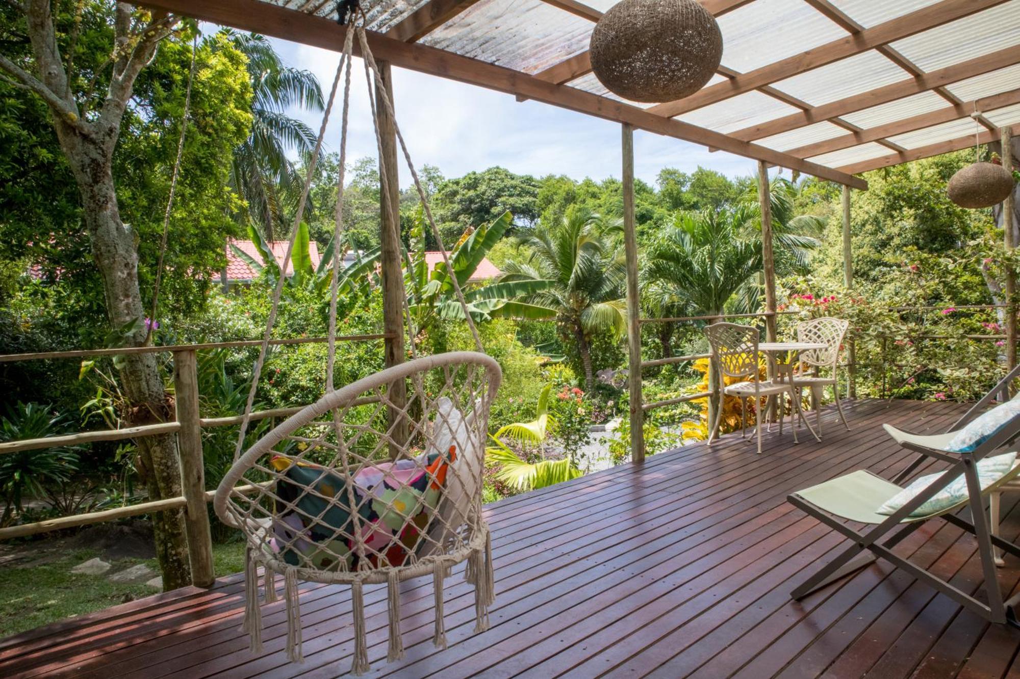 Domaine Desaubin Luxury Villas Takamaka Exterior photo