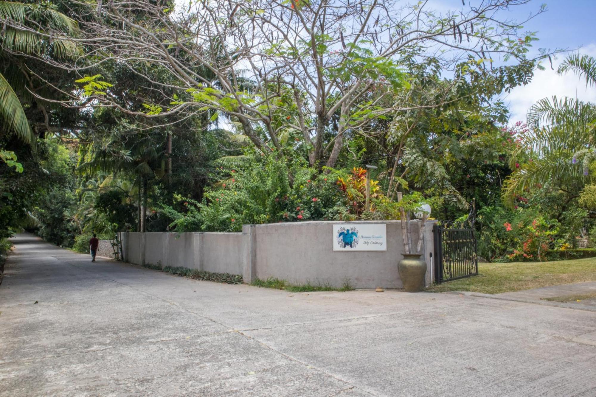Domaine Desaubin Luxury Villas Takamaka Exterior photo