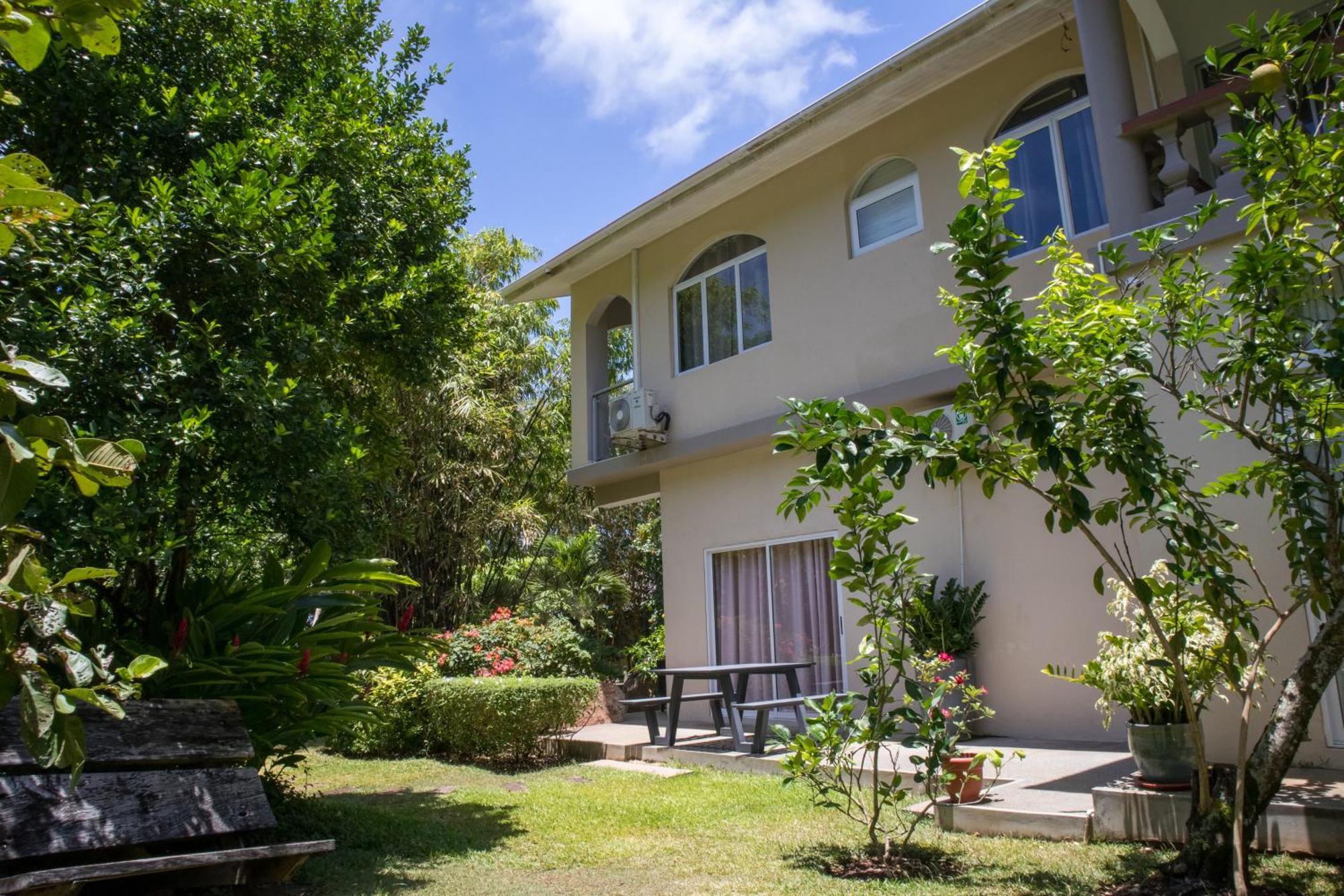 Domaine Desaubin Luxury Villas Takamaka Exterior photo