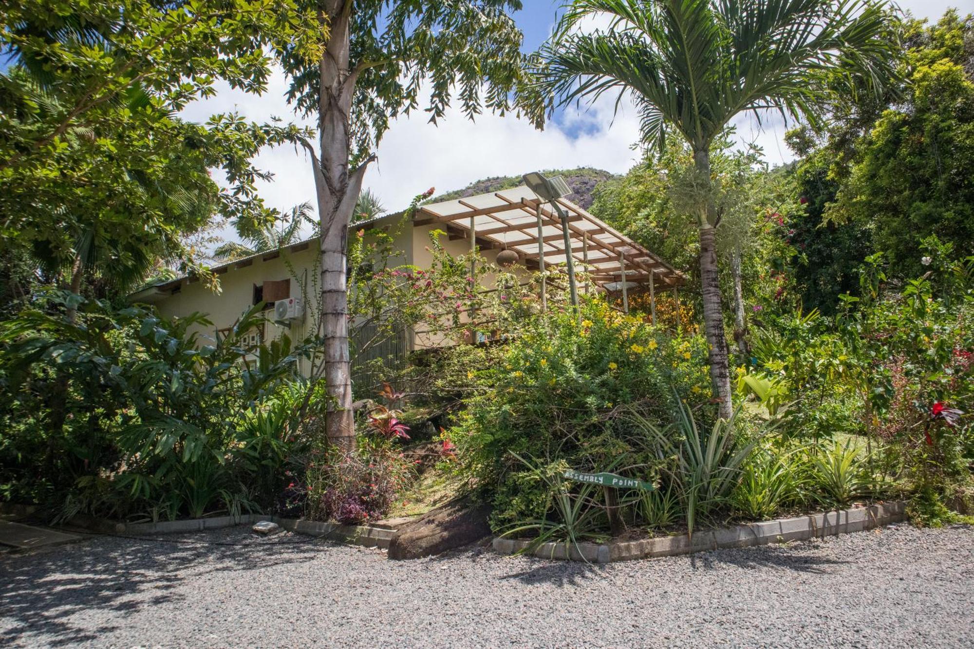 Domaine Desaubin Luxury Villas Takamaka Exterior photo