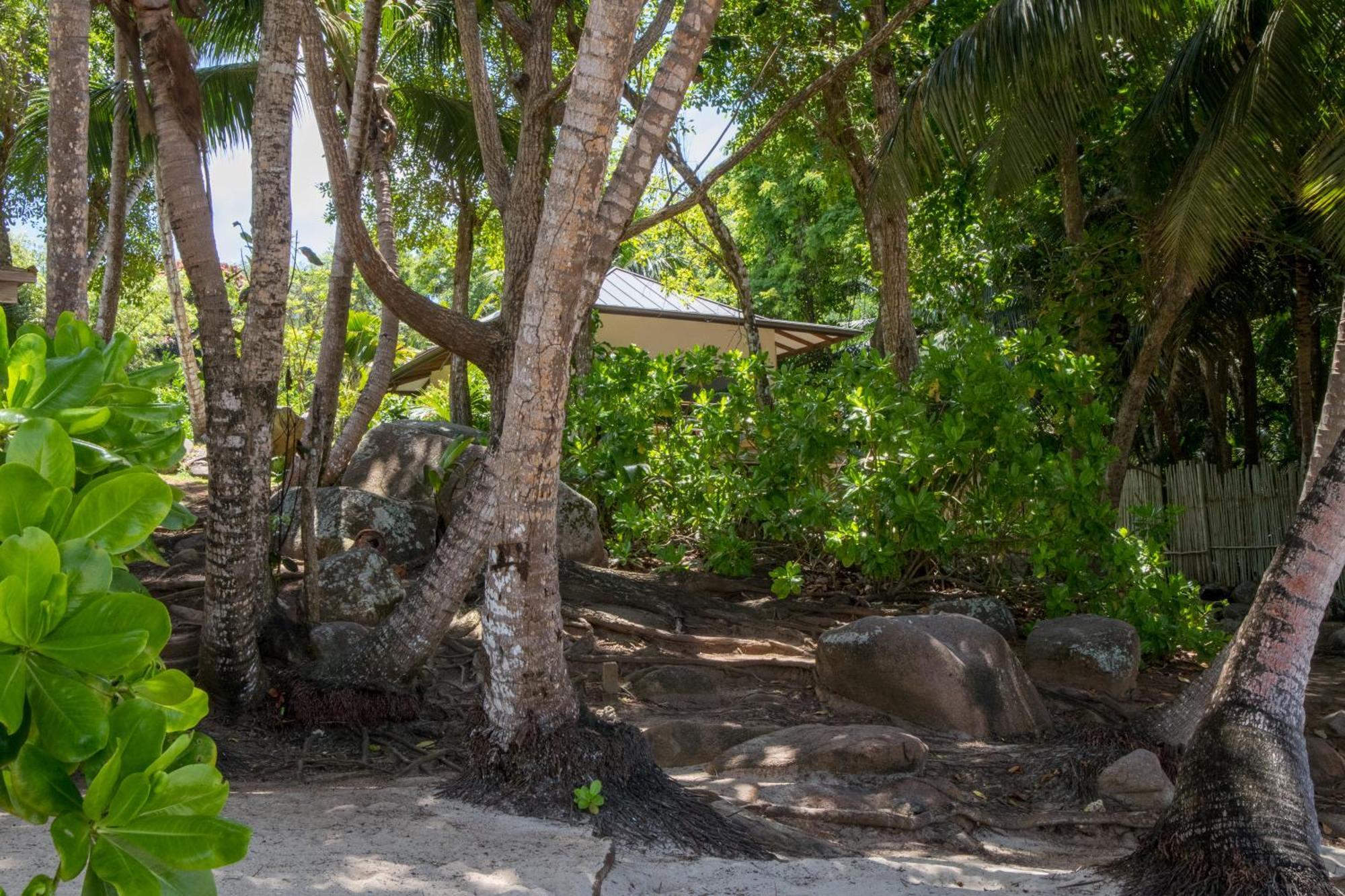 Domaine Desaubin Luxury Villas Takamaka Exterior photo
